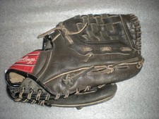Rawlings RBG90B Black Ken Griffey Jr. Youth 11  Baseball Glove Mitt Right Handed