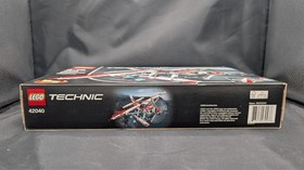 *New* LEGO TECHNIC: Fire Plane (42040)