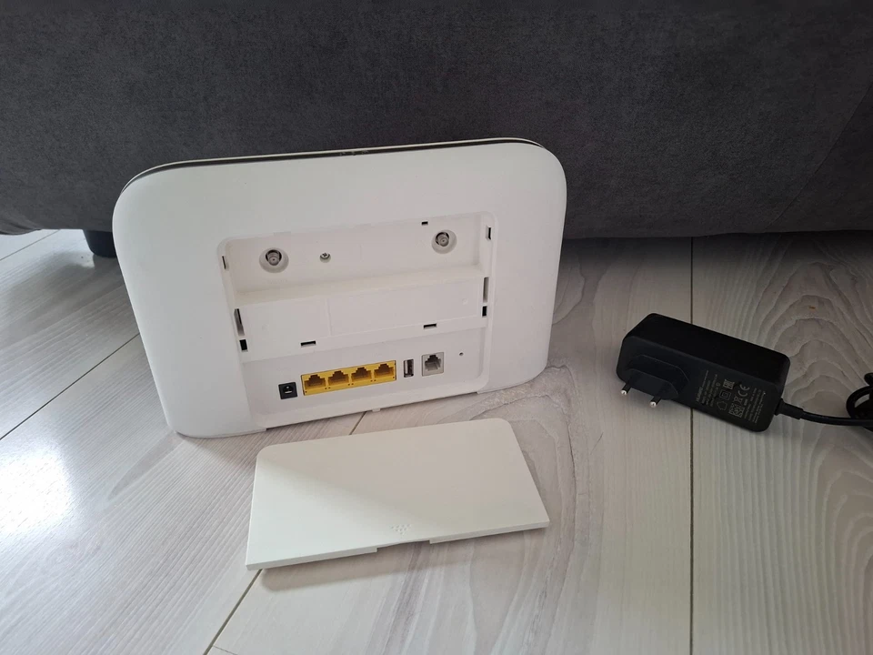 Huawei B715s-23c 4G LTE Cat9 Wireless Router WLAN VoIP Router Modem RJ11 SIM - Bild 2 von 4