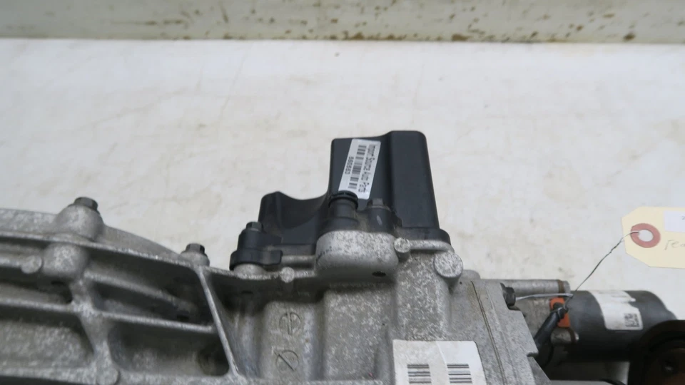 2018-2022 Volvo XC60 OEM AWD Rear Differential Assembly 3.33 Ratio P1216694 - Image 4 of 4