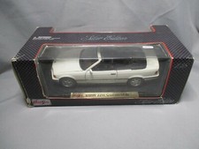 AM826 MAISTO SILVER EDITION 1/18 BMW 325i CONVERTIBLE BLANC REF 32812 BON ETAT