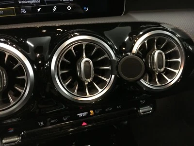 RS-Mount, fahrzeugspezif. Handyhalter passend für Mercedes CLA X118 ab Bj. 19