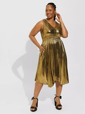 Torrid Tea Length Liquid Knit Double V-Neck Sharkbite Dress Gold Size 00 10 NWT