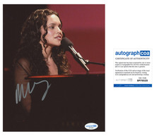 'Norah Jones' Signed 8x10 Photo 'Don't Know Why' Singer ACOA