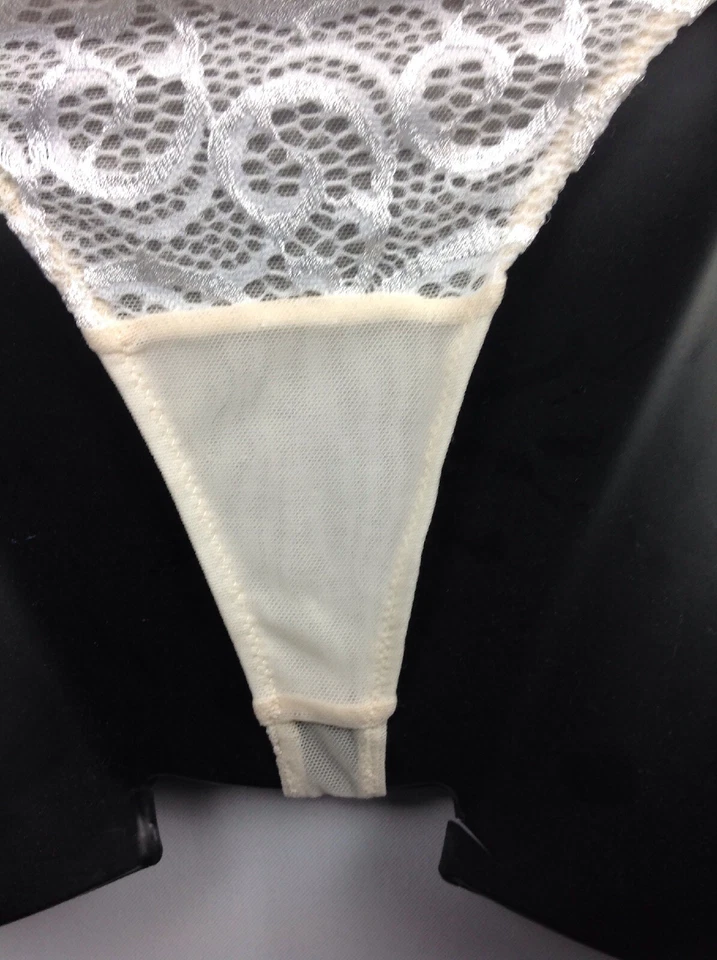 Nuevo con etiquetas XL Frederick's Of Hollywood Sexy Liguero y Tanga CRUDO Crochet Encaje Nuevo Foto 4 de 4