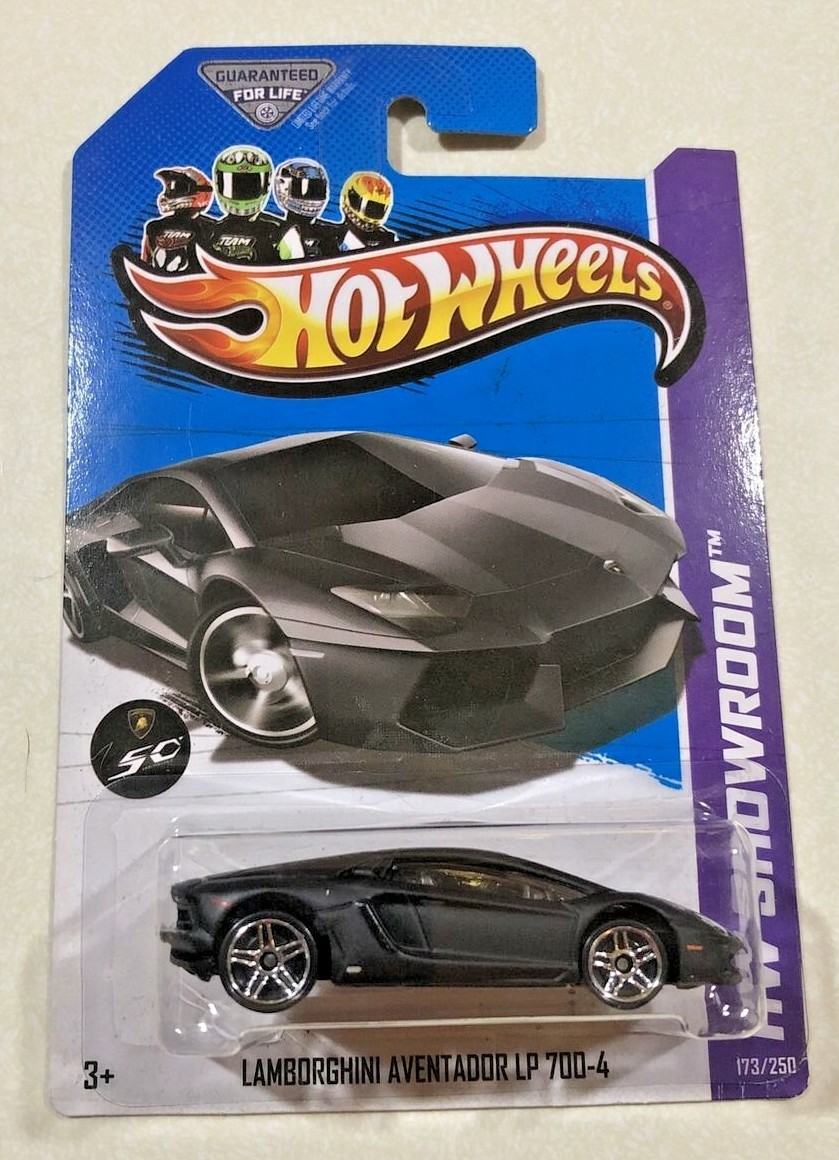 ホットウィール　アンビュランス④ 2013 HOT WHEELS LAMBORGHINI AVENTADOR LP 700-4 VHTF | eBay