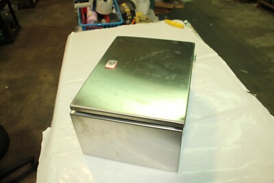 Nvent Hoffman Brushed Stainless Single Door Enclosure ASR0403021 400x300x210mm