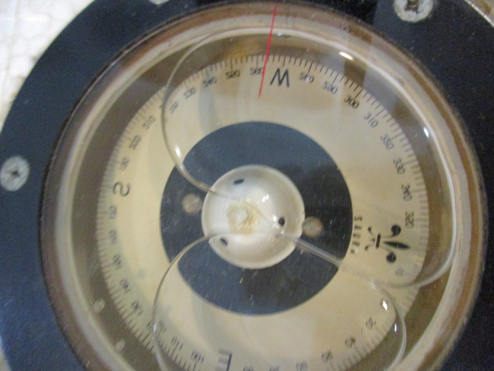 BONNIE  LAURIE MANHASSET BAY HAND BEARING COMPASS TYPE HB-65 IN WOOD BOX CASE