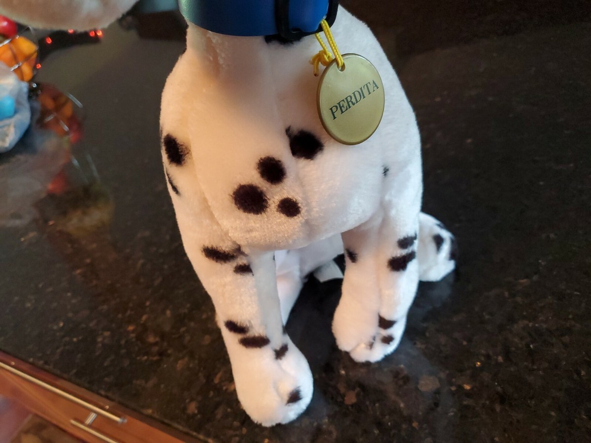 Vintage Disney Store 101 Dalmatians Movie Perdita Larger Sitting