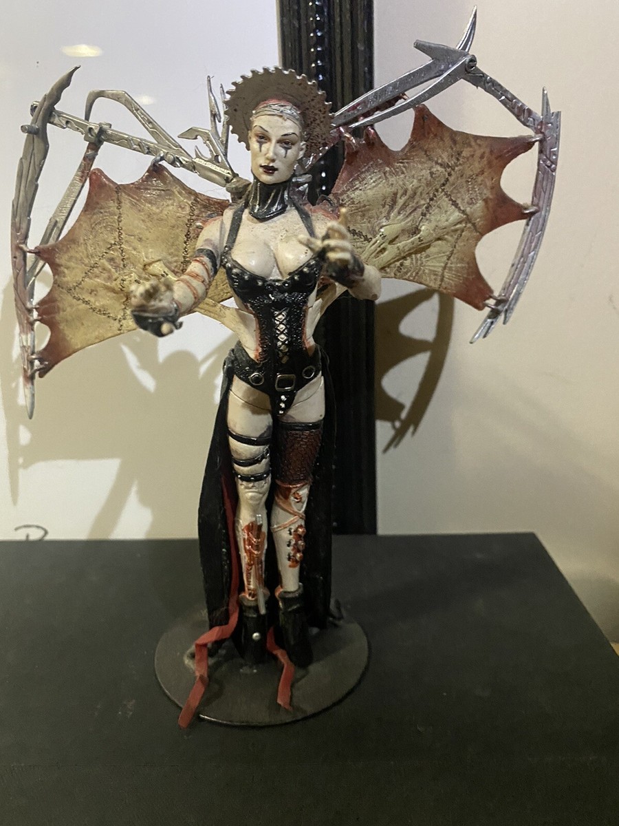 McFarlane Clive Barker Tortured Souls Camille And Assorted