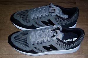 mens new balance white trainers