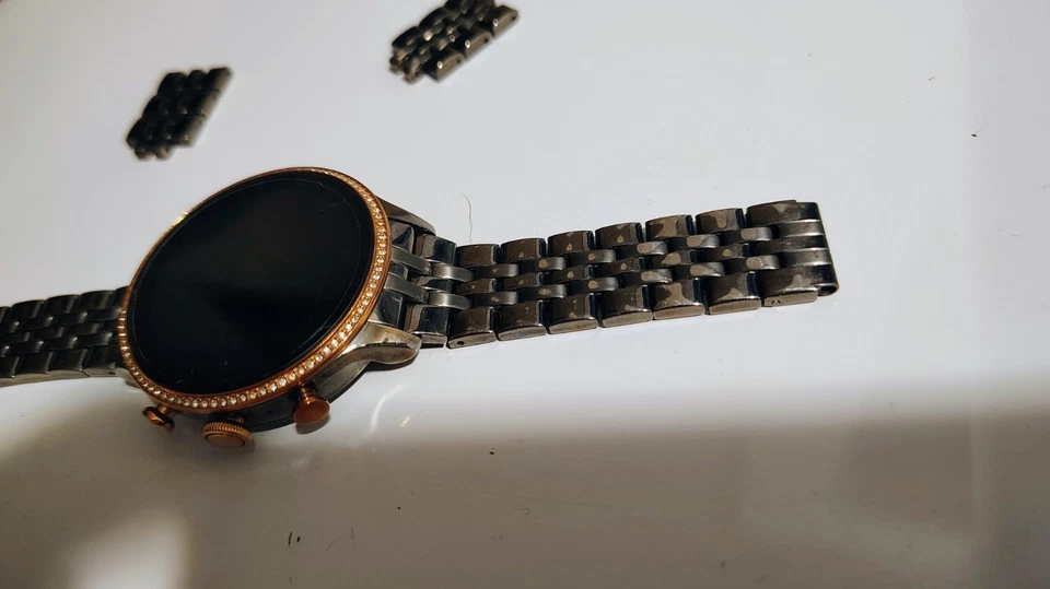 Reloj inteligente Fossil Gen 6 Foto 3 de 4