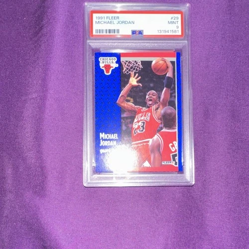Fleer 1991-92 Michael Jordan #29 Chicago Bulls Basketball PSA 9 NBA Base Card