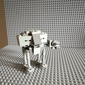 USED! LEGO Star Wars AT-AT Walker 4489