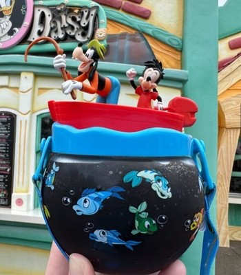 NEW Disney Parks 2026 WDW Goofy s Gone Fishing Max And Goofy Sipper Cup