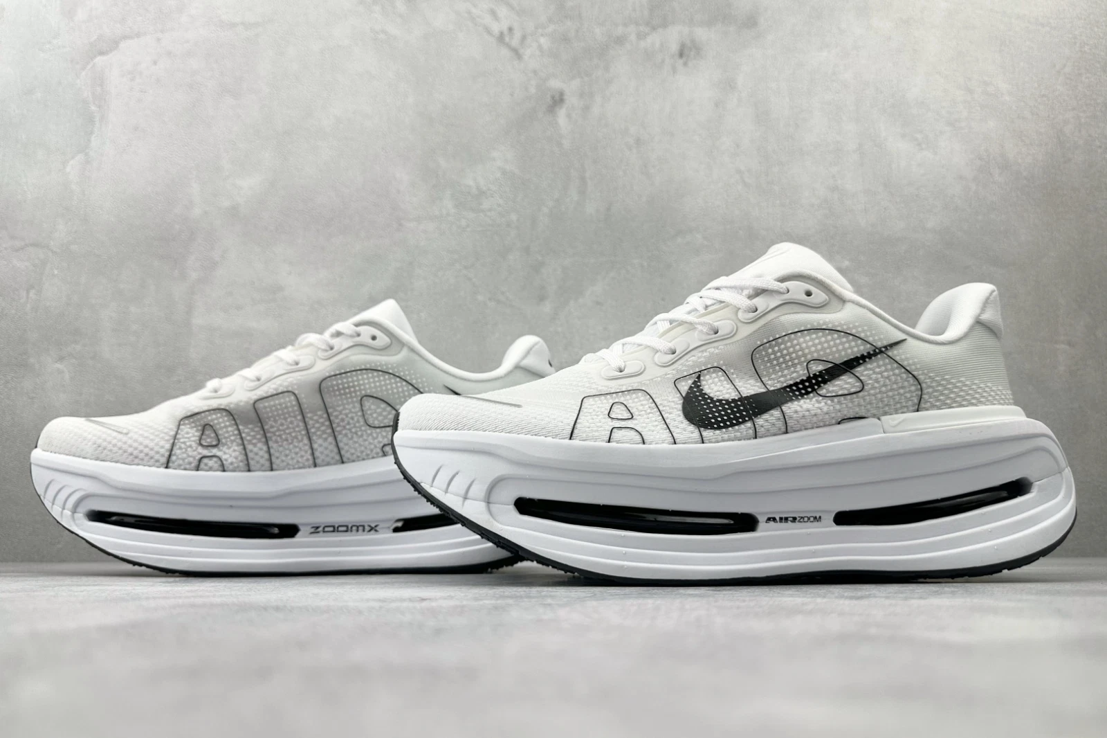 Nike Vomero Vomero Premium White Black HQ2050-002
