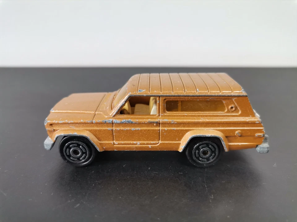 MAJORETTE 236 JEEP CHEROKEE - Immagine 2 di 4