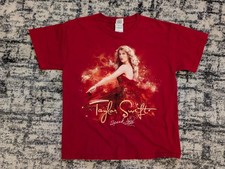 Taylor Swift 2011 Speak Now Red Tour Double-Sided Concert T-Shirt - Youth M