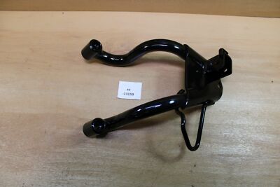 Suzuki 43810-27G10-019 Bracket, Pillion Footrest, R NOS NEU