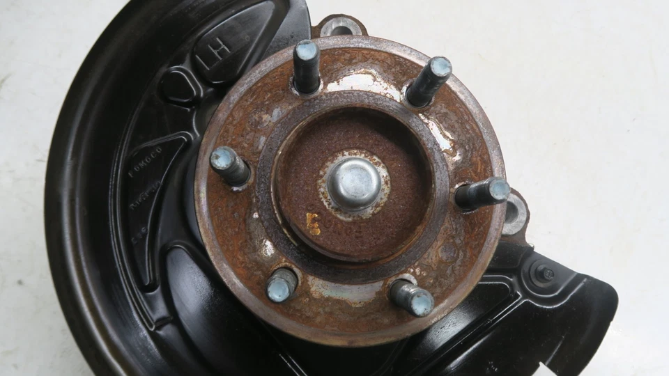 Ford Expedition 2015-2017 OEM 4x4 husillo delantero izquierdo cojinete de buje de nudillo Foto 3 de 4