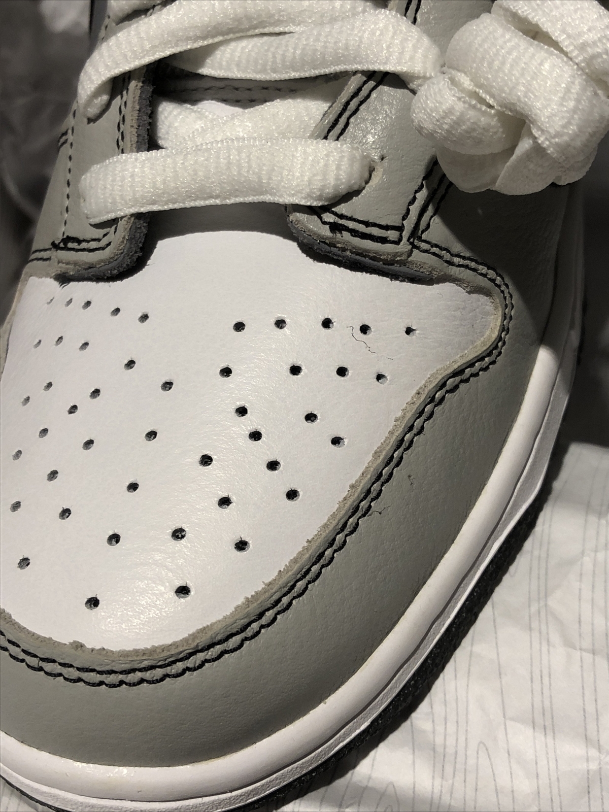 Size 8.5M - Nike SB Dunk Low Premium Lunar Eclipse West - LACE BAG DETACHED *DS* image 9