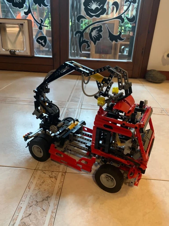 LEGO Technic 8436 Truck, foto 1 di 3
