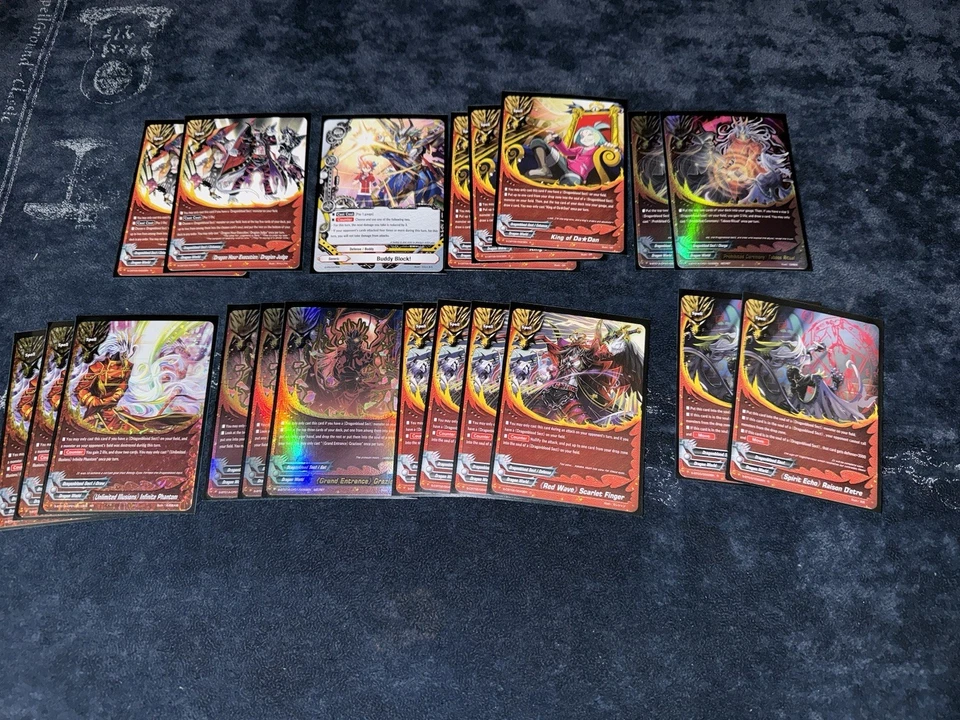 Futurecard Buddyfight!! LOTE de baraja de secta Dragonblood con extras Foto 2 de 4