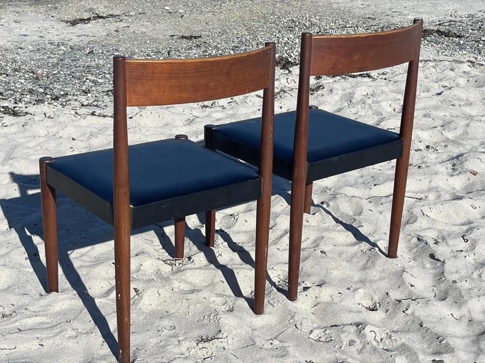 Sillas danesas de mediados de siglo de Frem Rojle Foto 3 de 4