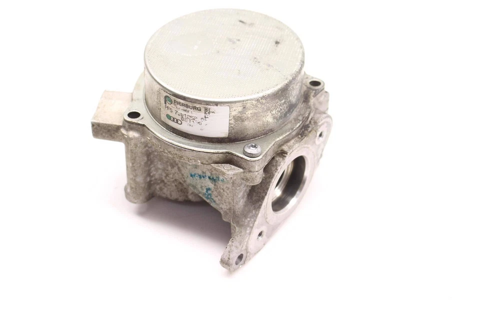 AUDI S3 2008-2011 2,0 L - Bomba de vacío 06H145100AB Foto 2 de 4