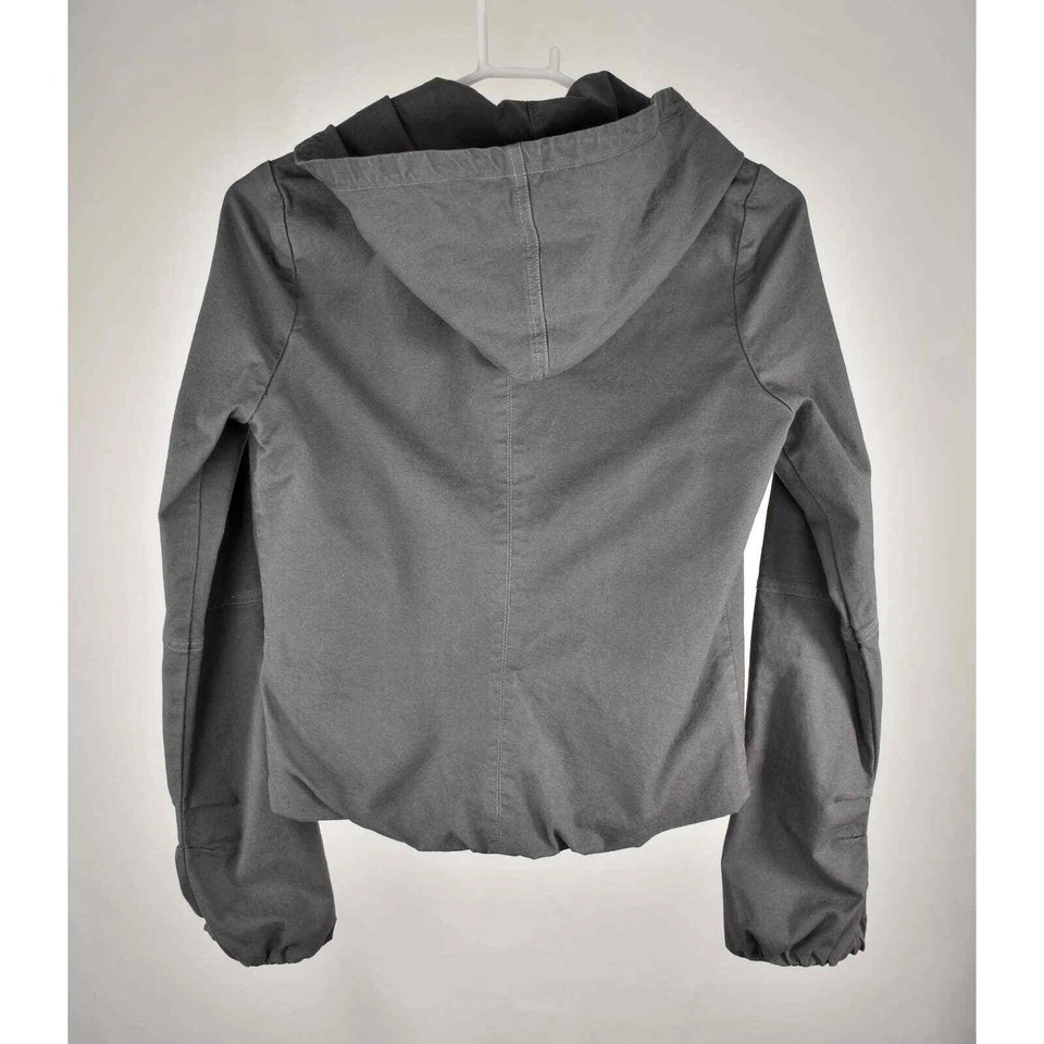 Chaqueta utilitaria con capucha y cremallera recortada YA-YA azul gris talla S Foto 4 de 4