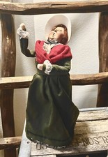 Byer's Choice Ltd. The Carolers 1995 Woman Caroler with Red Scarf made in USA