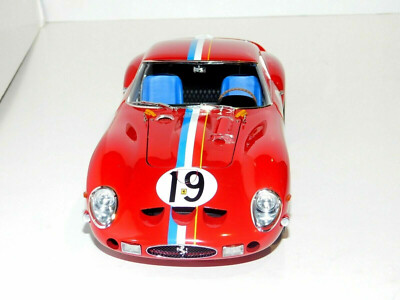 京商 1/18 Ferrari 250 GTO 1962 Le Mans #19 s-l400.jpg