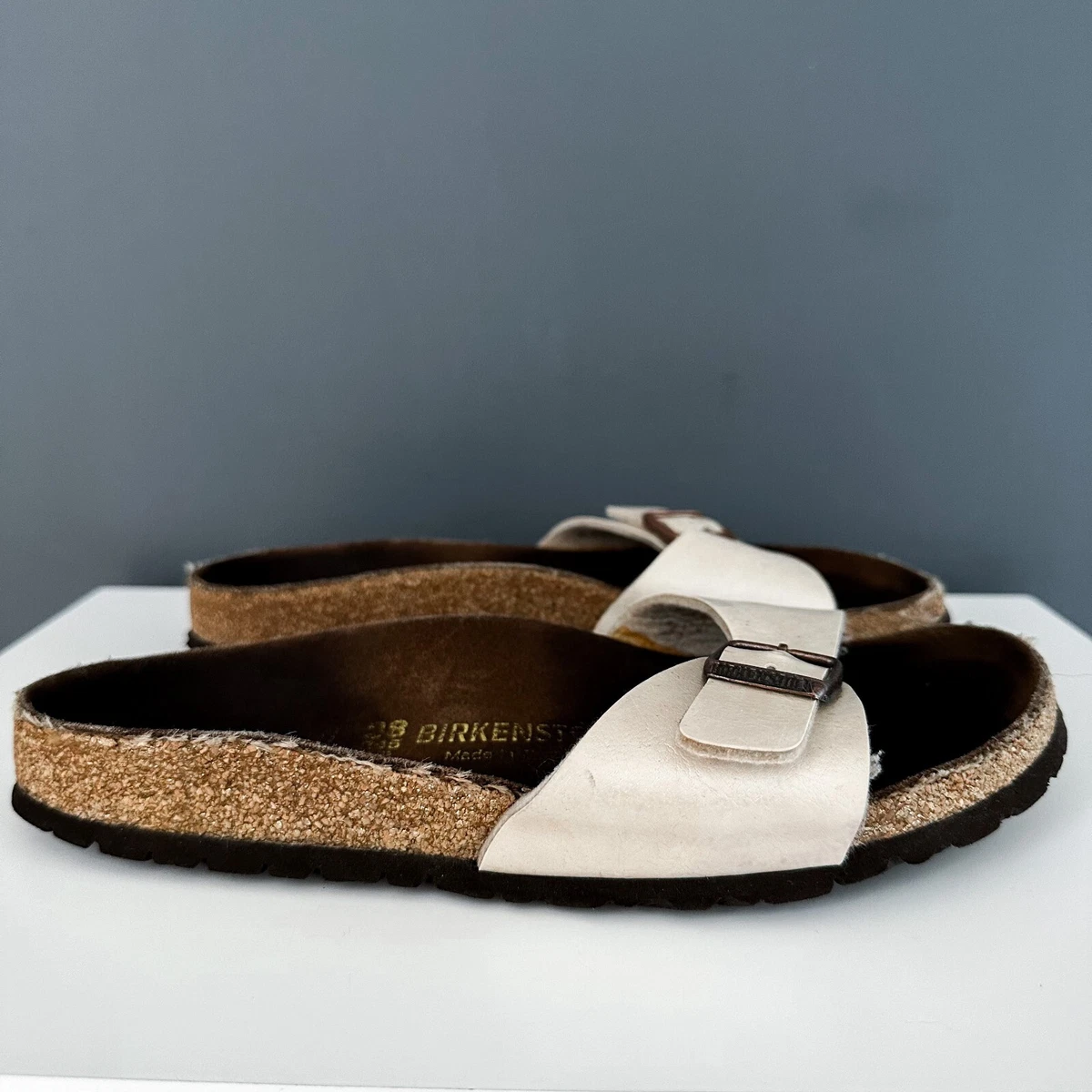 Ladies Birkenstocks Beige Sliders Summer Sandals Shoes Size UK 5