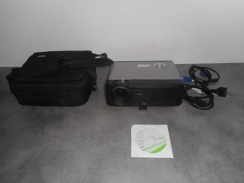 Vidéoprojecteur ACER PD521 - Occasion - Projecteur Fixe - Bon état