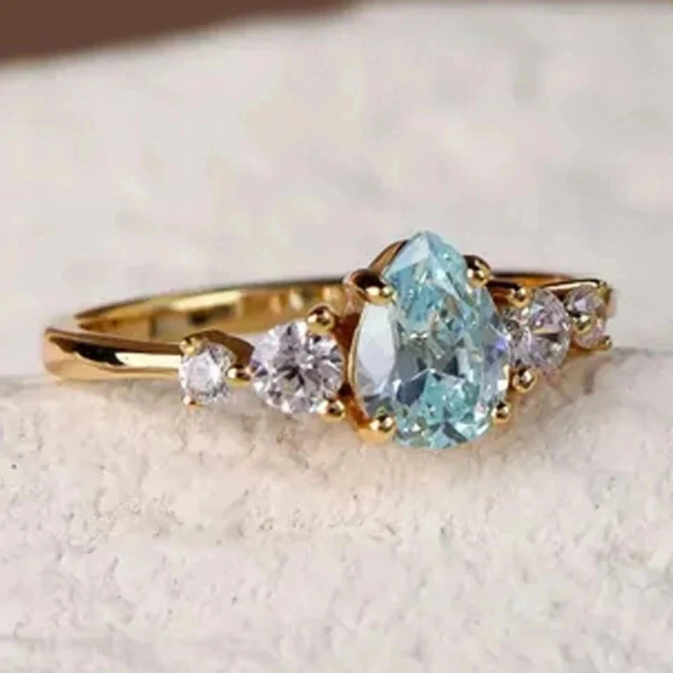 3.25 Ct Pear Cut Aquamarine & Diamond Engagement Ring 14K Solid Yellow Gold - Image 2 of 4