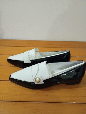 Chanel Low Scarpa in bicolor Lack - Chanel two-tone lack leather flat sh