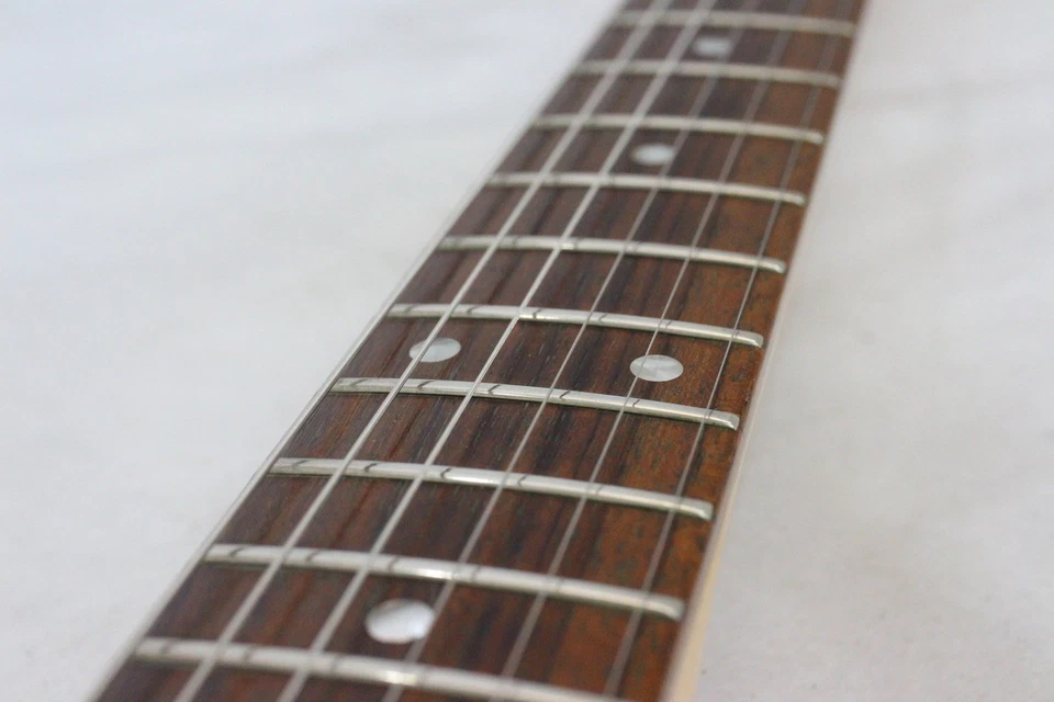 Burns LONDON Cobra DX Black Stratocaster 22f Tri-Sonic Vintage Rare Guitar Japan - Image 3 of 4