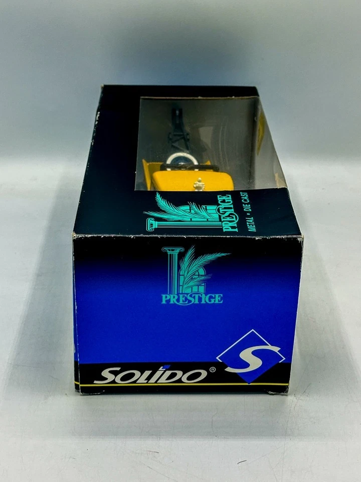 Solido Prestige 1:18 Ford Depanneuse Diecast Michelin Tow Truck #8037 - Image 3 of 4