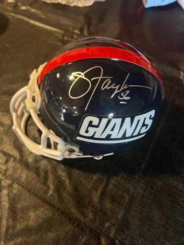 Lawrence Taylor LT Hand Signed NY GIANTS Mini Helmet !