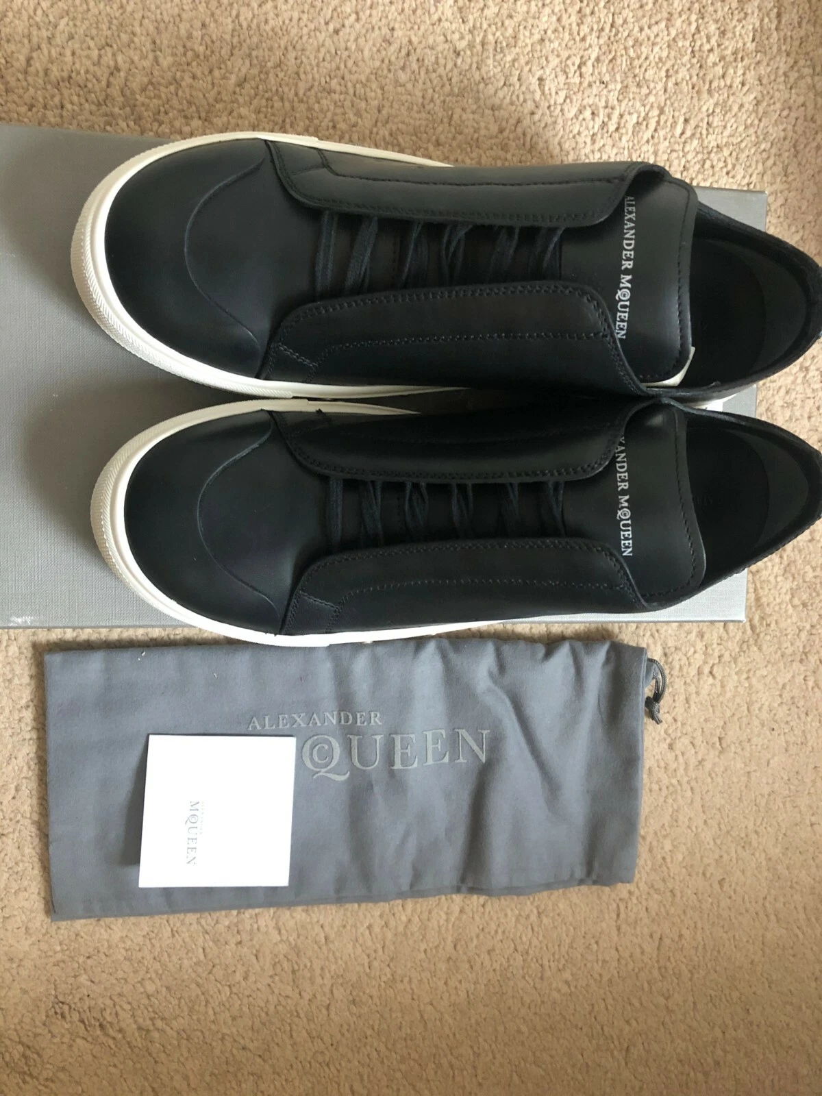 Alexander McQueen — Authentic ALEXANDER MCQUEEN Black Leather Studded Trainers UK8 US9 EU42 £650