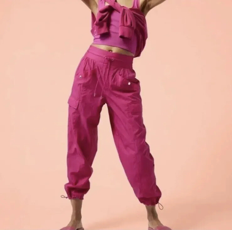 NWT Athleta Alicia Keys Utility Pants Fuschia Pink 6 Small Comfort