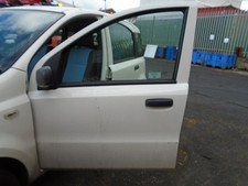 10 Fiat Panda 1.3 Jtd Nearside Front Window Motor Reg 03-11 Breaking Car