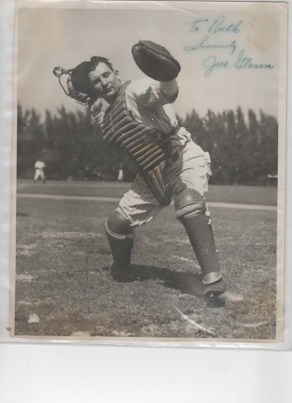 Vintage 1935 8X10 Photo Signed by NY Yankee Boston Red Sox Catcher Joe Glenn