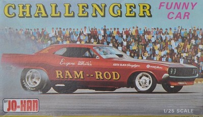 Vintage New Old Stock JO-HAN: CHALLENGER FUNNY CAR DRAGSTER Modellbausatz KOSTENLOSER VERSAND