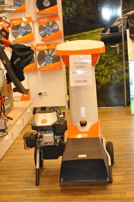 Stihl Häcksler GH 460 C  Aststärke 7,5 cm,  Abholung Firma Schulte in 53545 Linz