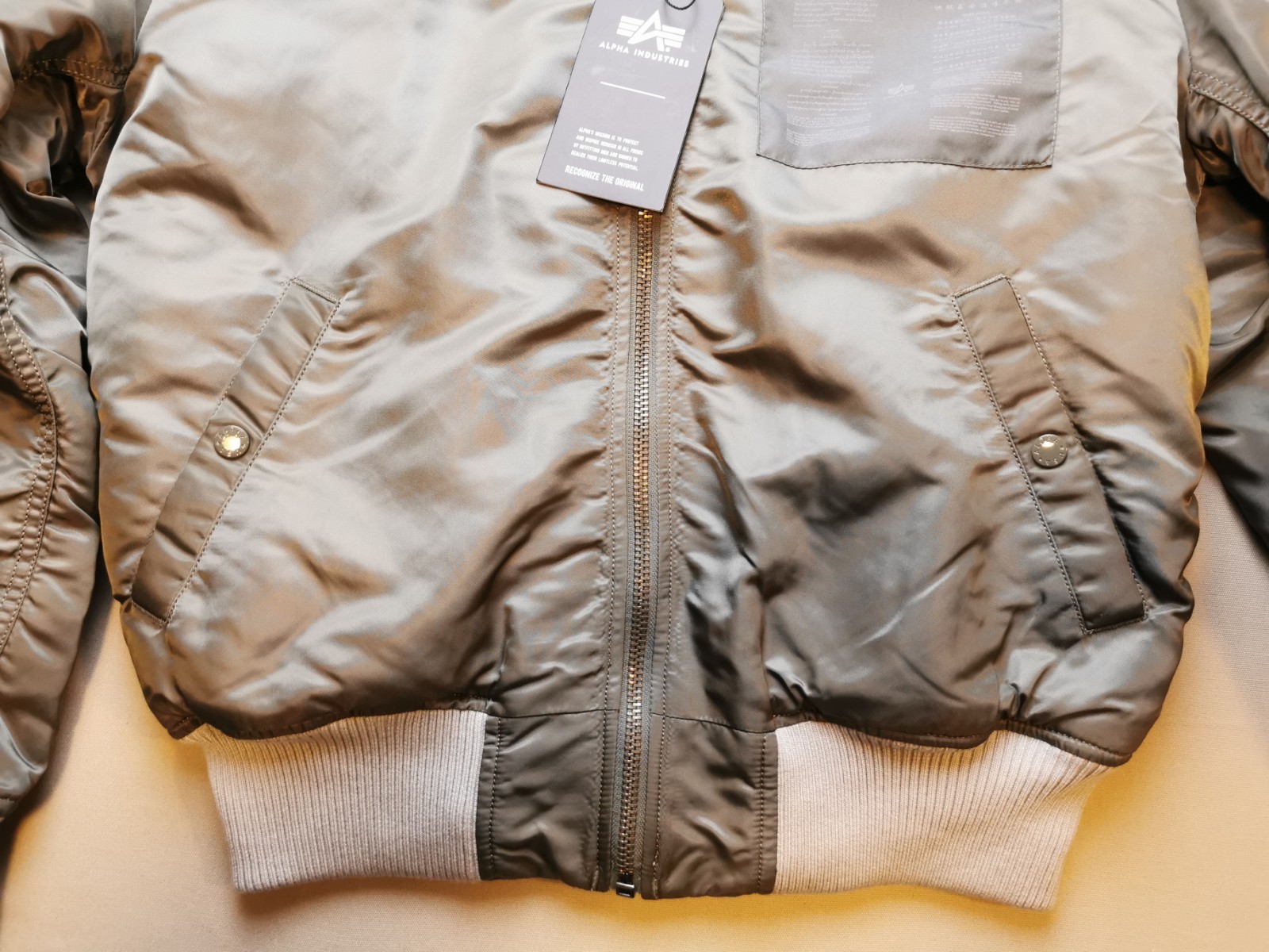 ALPHA INDUSTRIES Size L MA-1 D-TEC Blood Chit Jacket (NEW) Vintage Green Hooded image 8