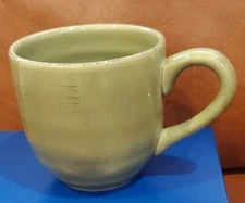 Large Bountiful Green 19 Oz Coffee Tea Hot Cocoa Mug