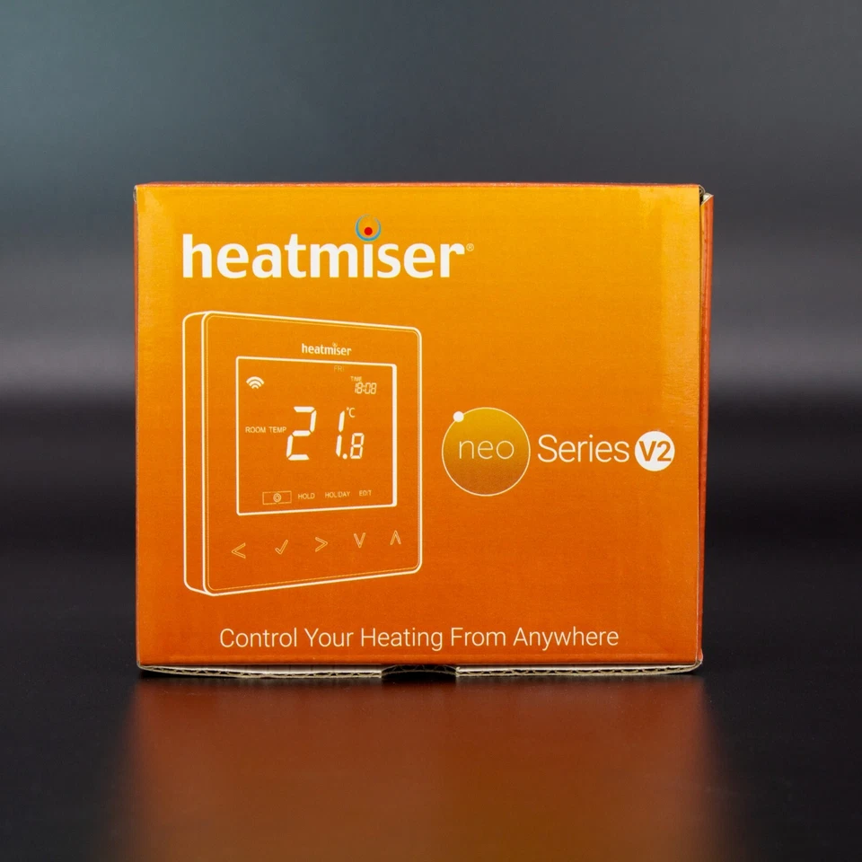 Heatmiser NeoStat v2 230v Glacier White Thermostat for Water Underfloor Heating. - Image 3 of 4