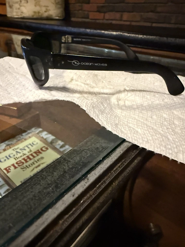 Ocean Waves Nassau Polarized Sunglasses - Image 2 of 3