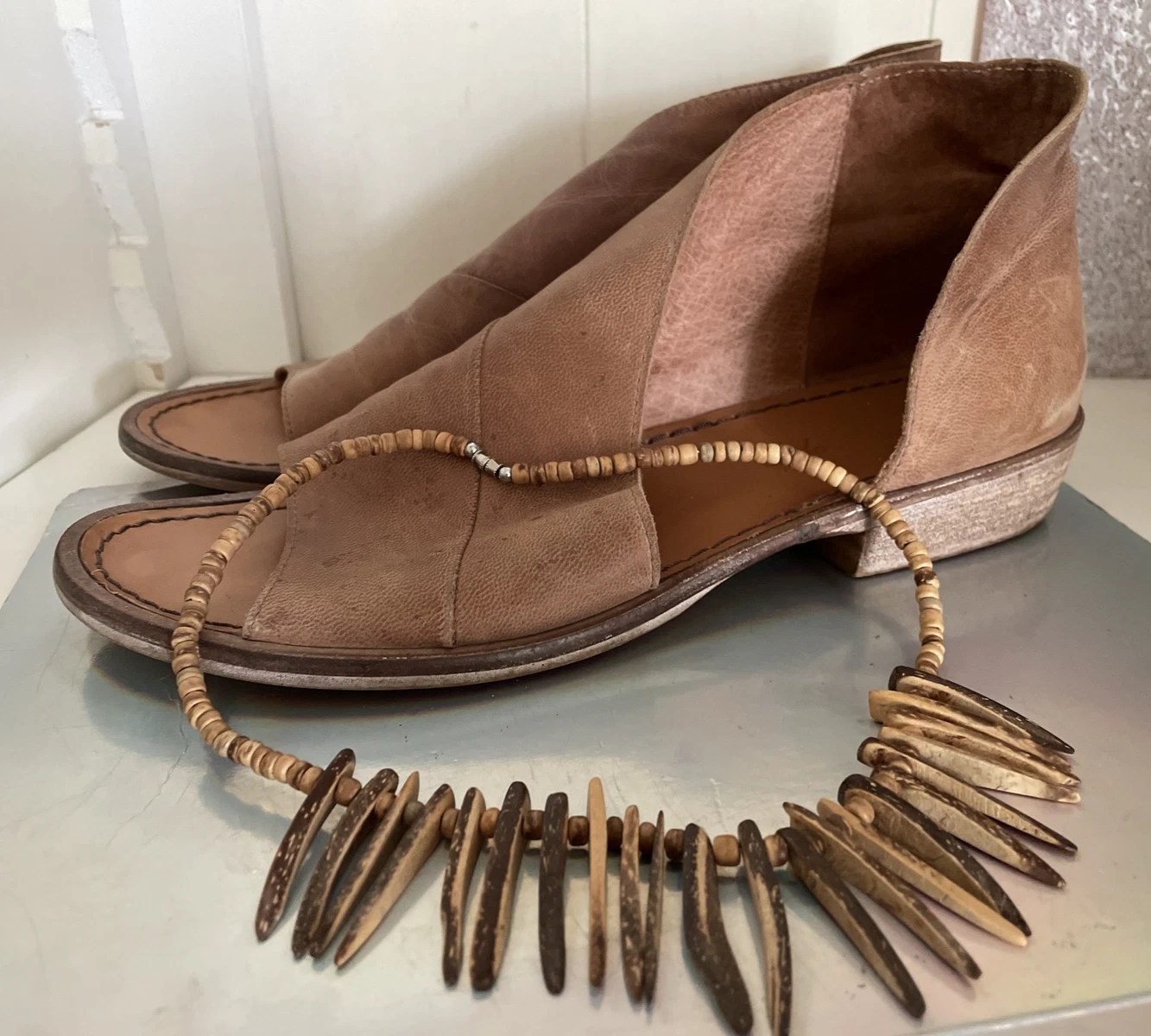 MBT Scarpe Free People Mont Blanc sandali pelle marrone piatto casual boho chic taglia 8 5